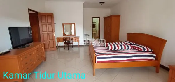 image RUMAH MEWAH SIAP HUNI DI PUPUK UTARA V, LT 400M² (5)