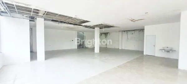 image GEDUNG 3 LANTAI + ROOFTOP LOKASI STRATEGIS MENTENG DALAM TEBET JAKSEL (3)