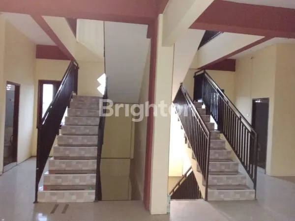 image RUKO 3 LANTAI LUAS 675M² STRATEGIS DEKAT STARBUCKS (4)