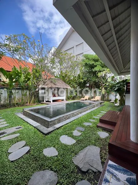 image KITSUNE VILLA BATU BOLONG CANGGU (5)