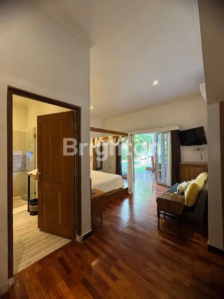 image KITSUNE VILLA BATU BOLONG CANGGU (6)