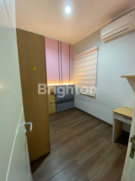 image RUMAH 3 LANTAI CLUSTER THE HEIGHT SERPONG SEMU FURNISHED SIAP HUNI (7)