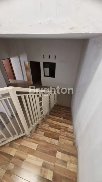 image RUMAH DI PETEMON SUDAH RENOVASI TOTAL (6)