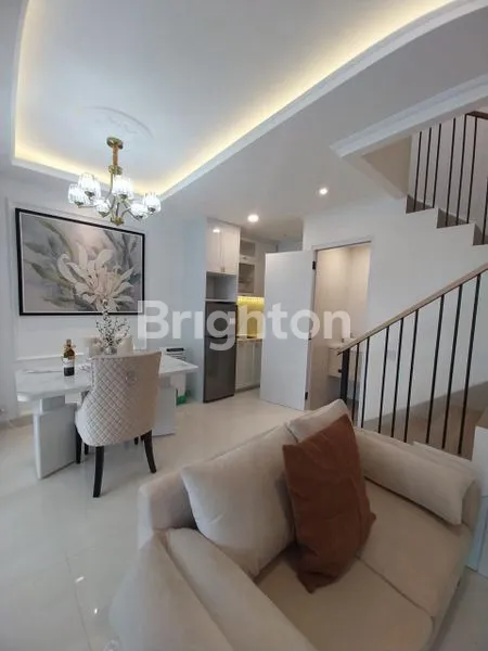 image RUMAH 3+½ LANTAI DEKAT PONDOK INDAH (4)