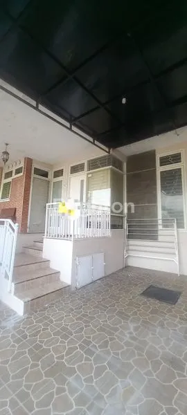 image RUMAH BAGUS DAN TERAWAT DI PERMATA PURI NGALIYAN (2)