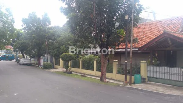 image RUMAH ASRI, NYAMAN,  AMAN DAN SANGAT STRATEGIS DI PASAR MINGGU  (4)