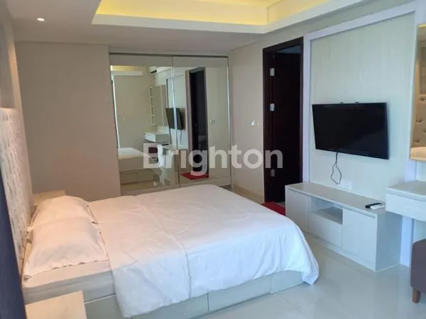 image [FOR RENT] UNIT APARTEMEN HOOK 4BR, 3KM – VIEW LAUT & KOLAM, DALAM MALL, TENGAH KOTA BALIKPAPAN! (4)