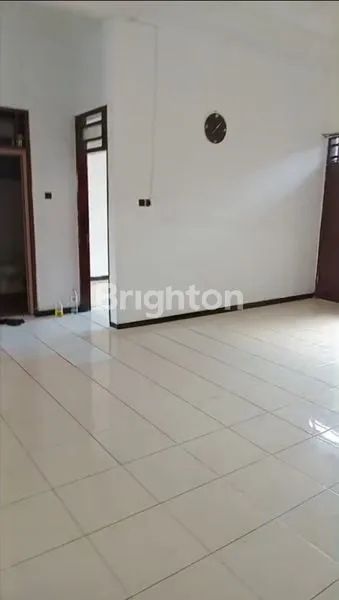 image RUMAH SIAP HUNI BANGUNAN KOKOH 6KT DI PEDURUNGAN - COCOK UNTUK KANTOR & MESS (5)