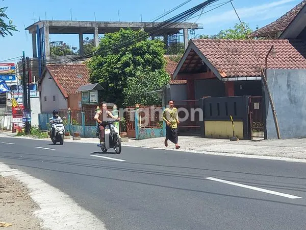 image DIJUAL RUMAH BAGUS DEKAT KASONGAN BANGUNJIWO BANTUL YOGYAKARTA (5)