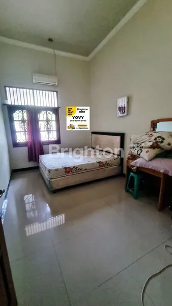 image RUMAH MEWAH DI SUMBER (6)