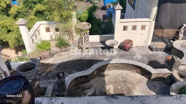 image GEDUNG SENI DENGAN PEMANDANGAN LAUT (7)