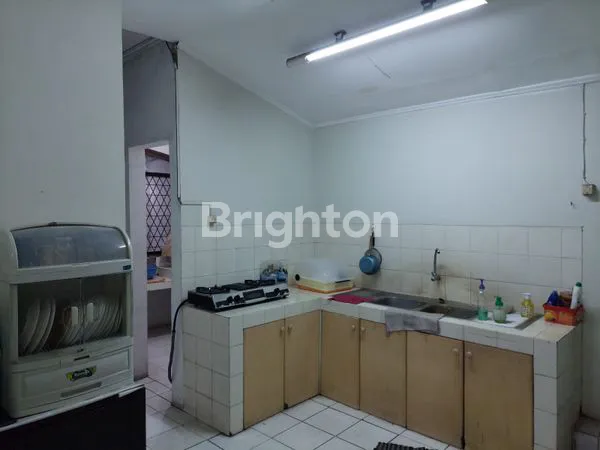 image RUMAH BISA DIBUAT USAHA DI JALAN SATRIA RAYA PULOGADUNG JAKARTA  TIMUR (7)