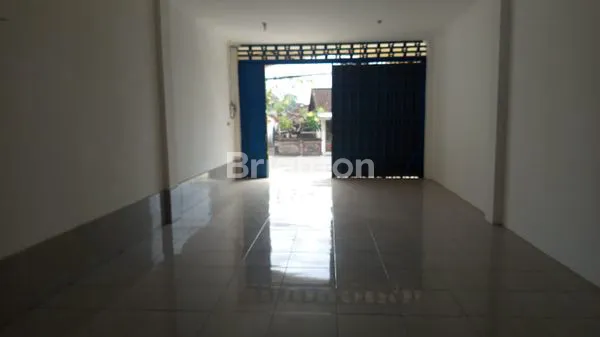 RUMAH 3 KT LOKASI STRATEGIS DI KEROBOKAN