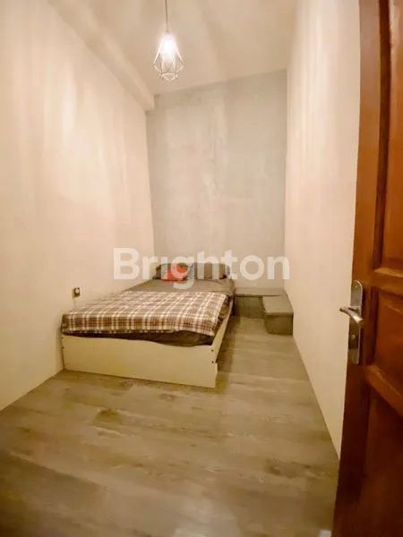 image RUMAH KANTOR CAFE PESANGGRAHAN PETUKANGAN UTARA JAKARTA SELATAN (7)