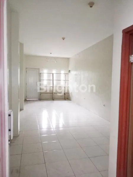 image RUKO 2 LT,  SIAP PAKAI LOKASI STRATEGIS – CIPAYUNG, DEPOK (5)