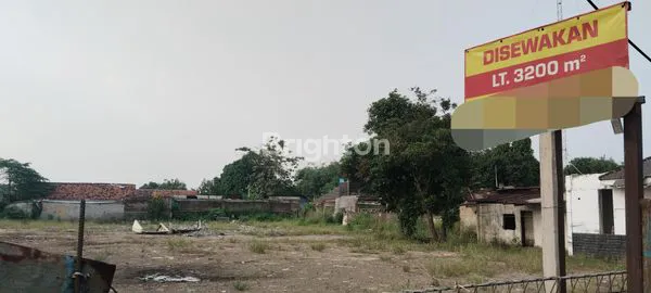 TANAH LUAS PINGGIR JALAN