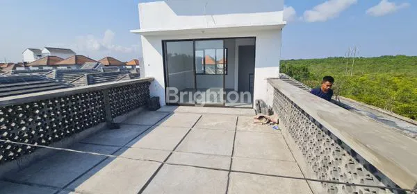 image DIJUAL CEPAT RUMAH 3 LANTAI PERUMAHAN ESTERLAND JIMBARAN (5)