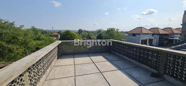image DIJUAL CEPAT RUMAH 3 LANTAI PERUMAHAN ESTERLAND JIMBARAN (7)
