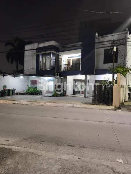 image RUKO 2 LANTAI KAWASAN BISNIS RAWALUMBU BEKASI (1)