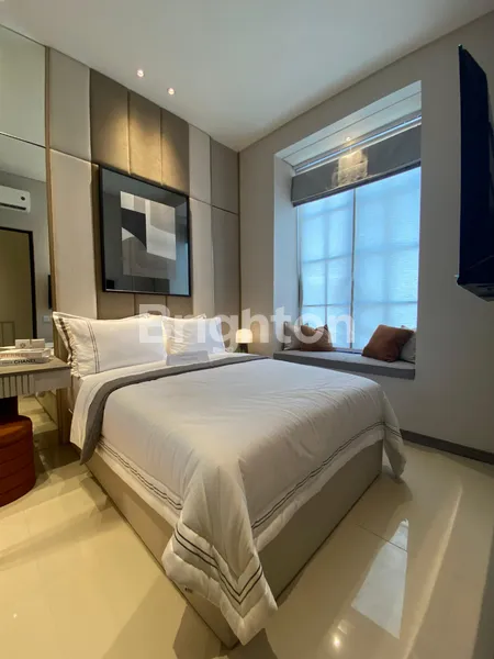 image NEW CLUSTER AT EAST SBY, DAERAH SUKOLILO, START HARGA RP 700JTAN, 2 LANTAI, LEBAR 5M & 6M (5)