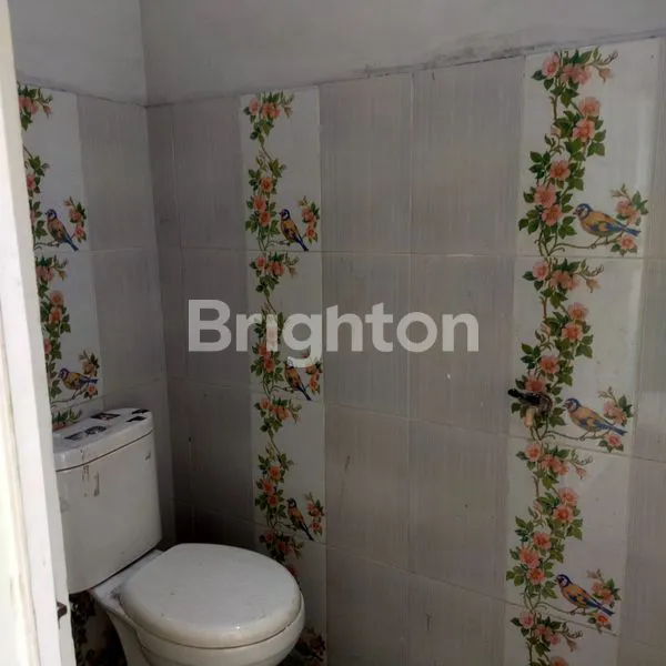 image DIJUAL RUKO MURAH 2 LANTAI UTARA SLEMAN CITY HALL  JL MAGELANG  DENGGUNG SLEMAN YOGYAKARTA (7)