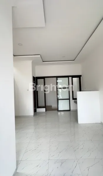 image RUMAH BARU GRESS SIAP HUNI DARMO HARAPAN INDAH DEKAT SUKOMANUNGGAL RAYA SATELIT TANDES GRAHA FAMILI PAKUWON MALL (2)