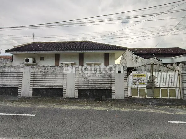 image RUMAH DISEWAKAN DI KEDIRI (1)