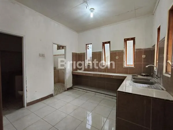 image RUMAH DISEWAKAN DI KEDIRI (5)