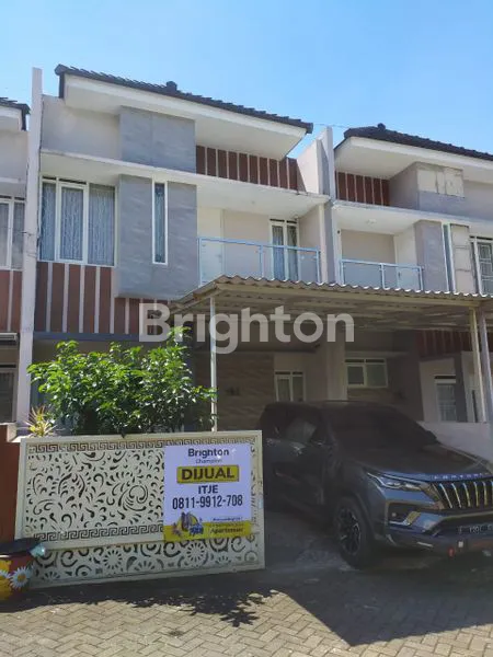 image RUMAH 2 LANTAI MINIMALIS FURNISH DI BATU (1)