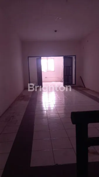 image RUKO GRIYA KEBRAON COCOK UNT TEMPAT USAHA & KANTOR (2)