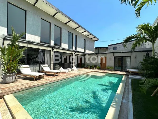 image 4BR BEACHSIDE VILLA (1)