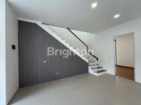 image DIAN ISTANA DKT WIYUNG GRAHA FAMILY MAYJEND SUNGKONO (8)