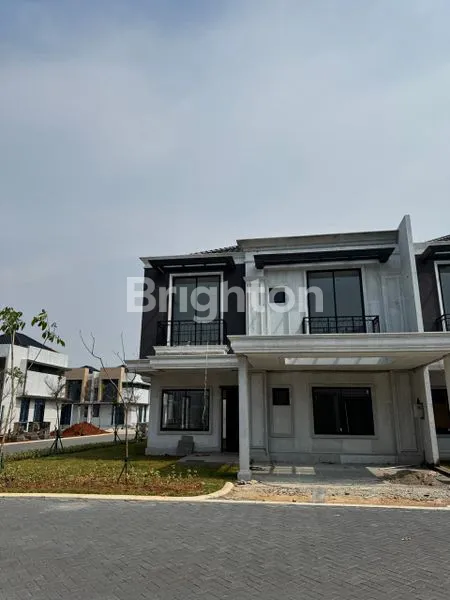 image RUMAH HOEK VILLA PASIR PUTIH PIK 2 UNDER PRICE (4)