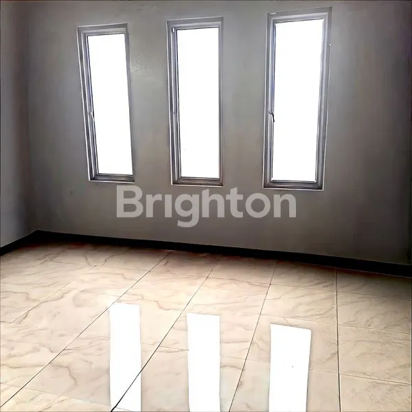 image RUKO JL. WARINGIN. ± 250 METER DARI KFC JL. ADAM MALIK. INTI KOTA. PANJANG TANAH 30 METER (7)