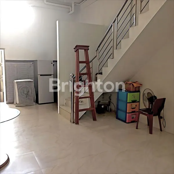 image RUKO JL. WARINGIN. ± 250 METER DARI KFC JL. ADAM MALIK. INTI KOTA. PANJANG TANAH 30 METER (4)