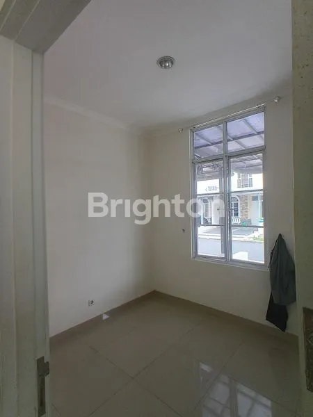 image RUMAH BARU RENOVASI DI JGC CLUSTER LA SEINE CAKUNG JAKARTA TIMUR SHM (3)