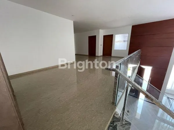 image RUMAH 2 LANTAI SIAP HUNI AREA GAJAHMUNGKUR SEMARANG (6)