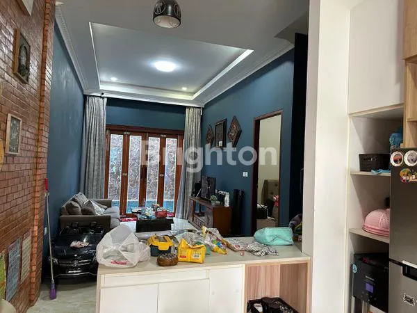 image RUMAH MEWAH 2 LANTAI FULLY FURNISHED (8)