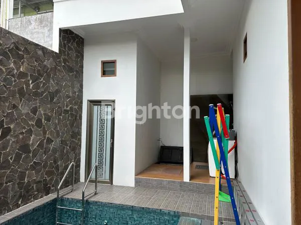 image RUMAH MEWAH 2 LANTAI FULLY FURNISHED (5)