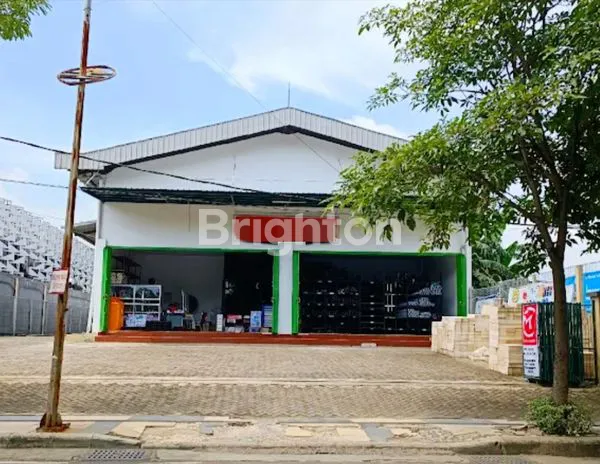 Gambar Property GUDANG DAN TOKO JALAN RAYA WIYUNG ( MENGANTI ), STRATEGIS DI SURABAYA BARAT, DEKAT UNESA, PAKUWON MALL, DAN PINTU TOL SURABAYA - PORONG