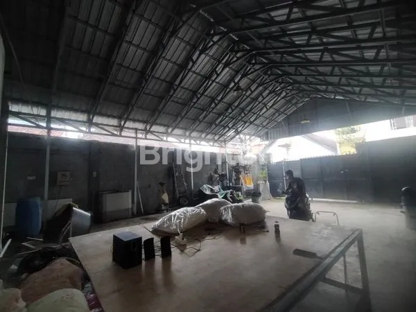 image DISEWAKAN GUDANG 300M EX LAUNDRY DI GATSU BARAT AKSES TRUK /COLTDIESEL  (2)