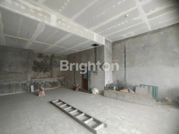 image DISEWAKAN TOKO BARU DI JALAN UTAMA CANGGU -PERERENAN CLOSE TO SESEH CEMAGI DAN TUMBAKBAYU (2)