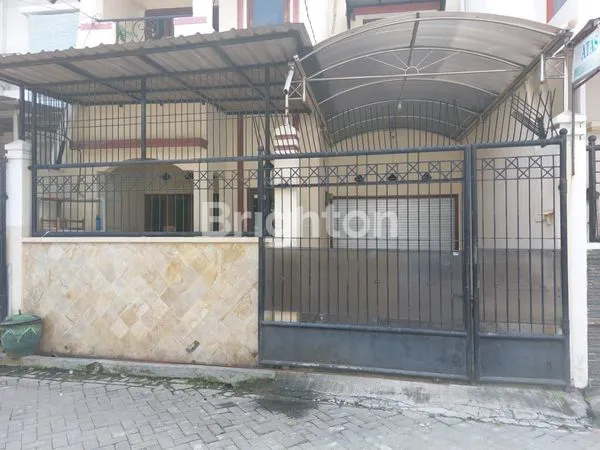 image RUMAH DI JALAN LEBAK PERMAI (4)