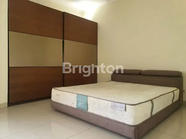 image RUMAH BAGUS DI KOTA HARAPAN INDAH CLUSTER ARANA BEKASI SEMI FURNISHED SHM (5)