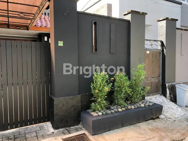 image RUMAH ASRI 2 LANTAI DI KUTA UTARA BALI (2)