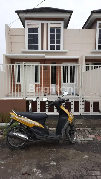 RUMAH TAMBAK MEDOKAN AYU RUNGKUT