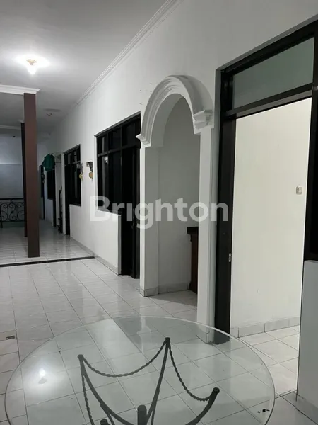 image RUKO 2 LANTAI SIAP PAKAI NOL JALAN BRONGGALAN DEKAT PLOSO KALIJUDAN PACAR KELING DHARMAHUSADA GUBENG KERTAJAYA MERR (3)