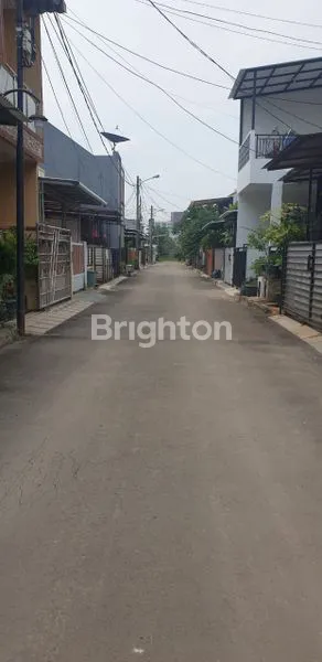 image DI JUAL RUMAH 1 1/2 LT DI SEKTOR 6 GADING SERPONG  (2)