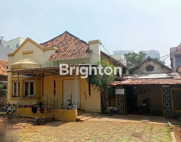 image RUMAH TUA ADA KOST-KOSTAN DI MENTENG JAKARTA PUSAT (4)