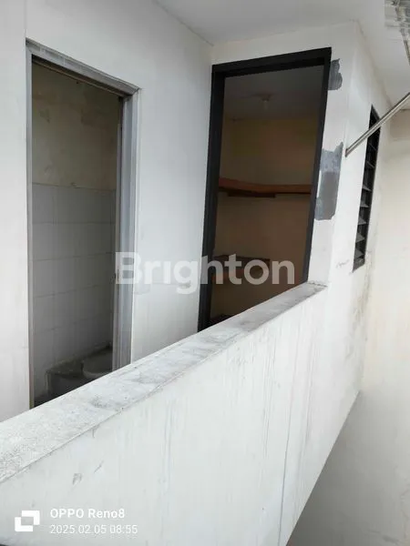 image RUMAH 3 LANTAI PURIMAS REGENCY SURABAYA (6)